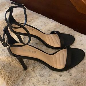 Ankle strap dressy sandals